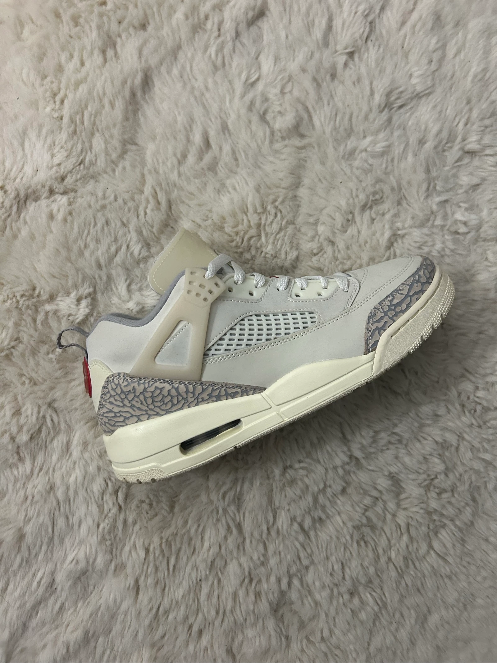 Jordan spizlike, taille 42, beige